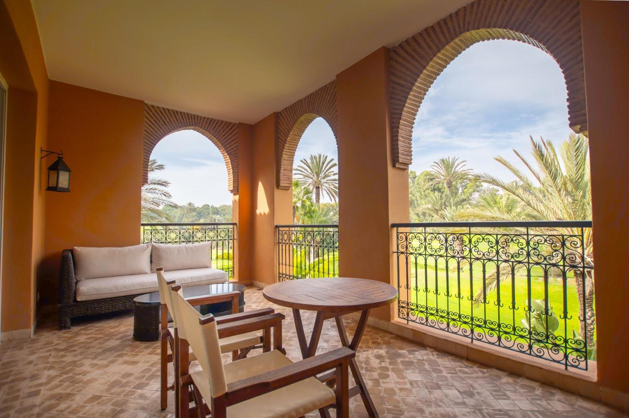 Tikida Golf Palace Агадір Екстер'єр фото A balcony at the Royal Mirage Hotel