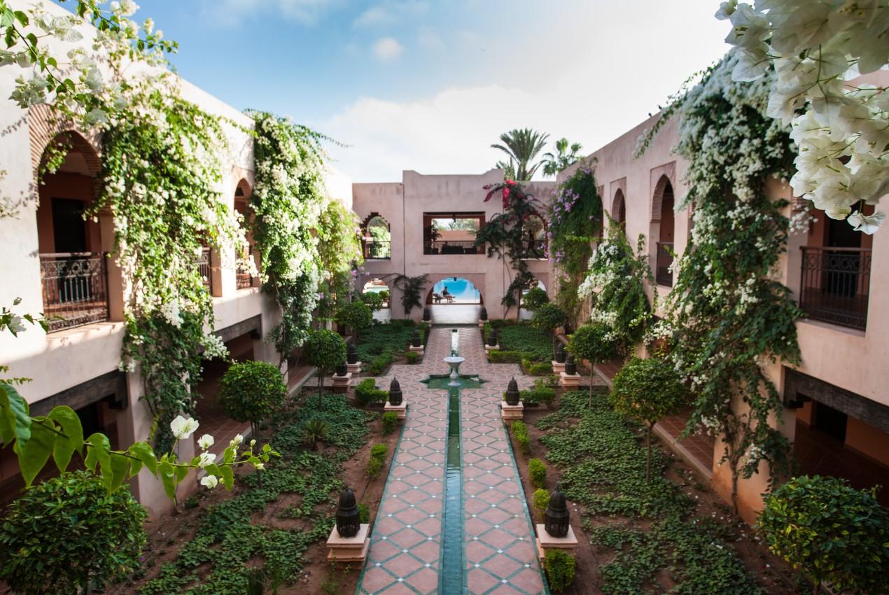 Tikida Golf Palace Агадір Екстер'єр фото The hotel's courtyard